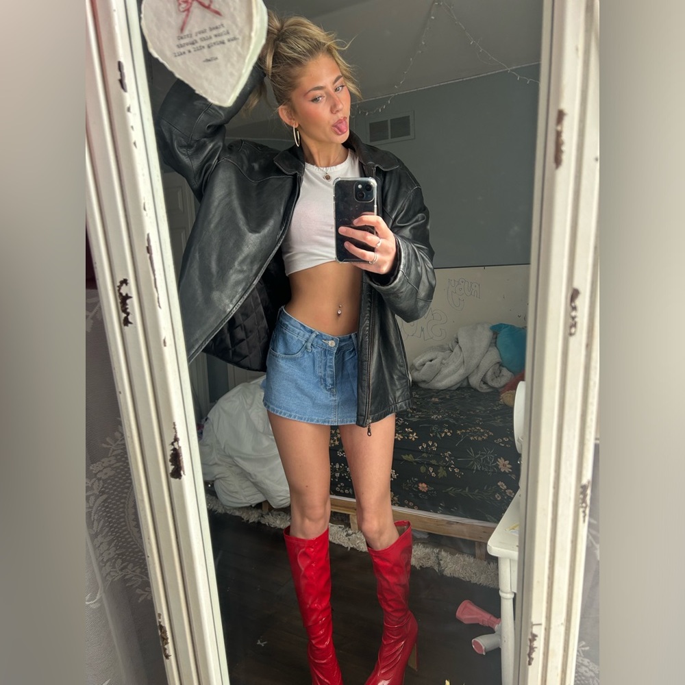 Super Cute Red Boots - image 3